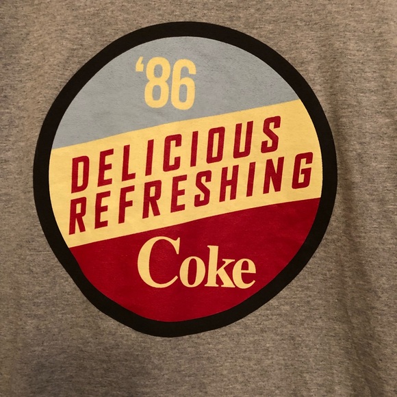 Coca Cola T-shirt - Picture 2 of 3